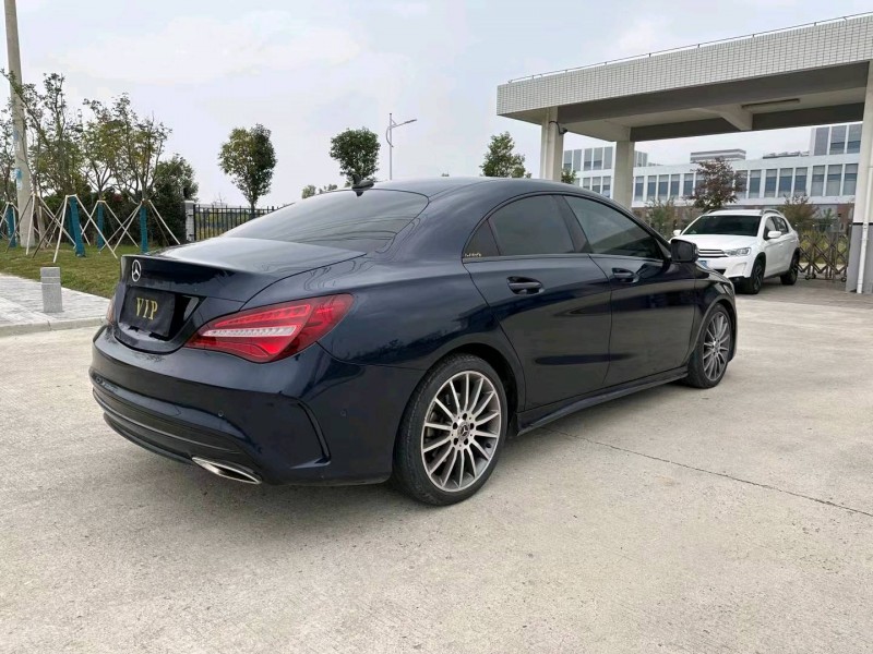 盐城18年奔驰CLA3