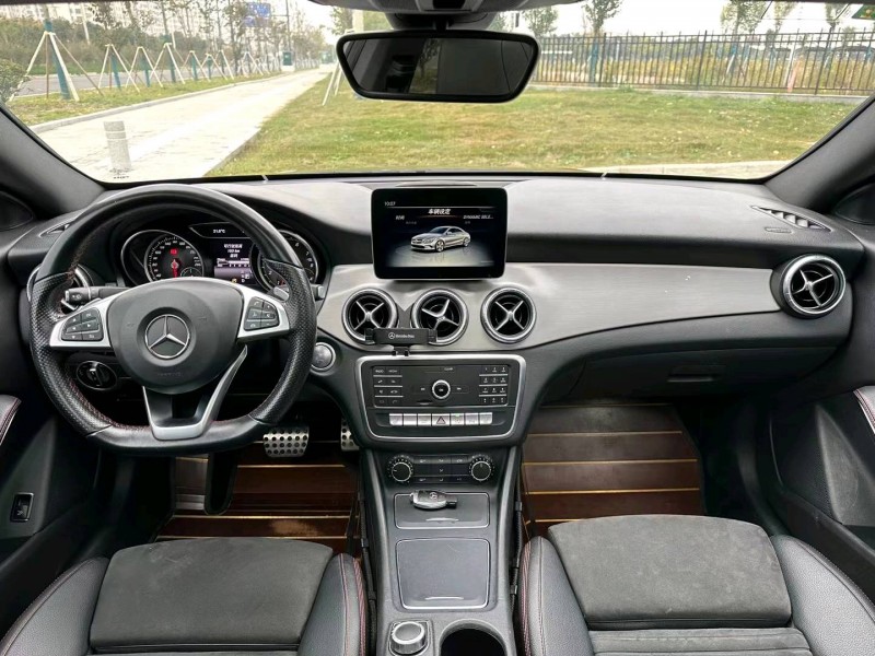 盐城18年奔驰CLA6