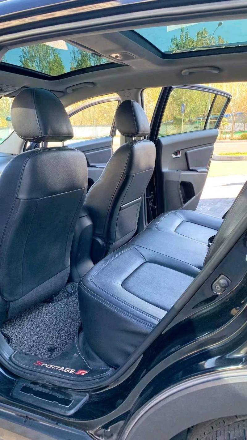 廊坊13年起亚智跑5