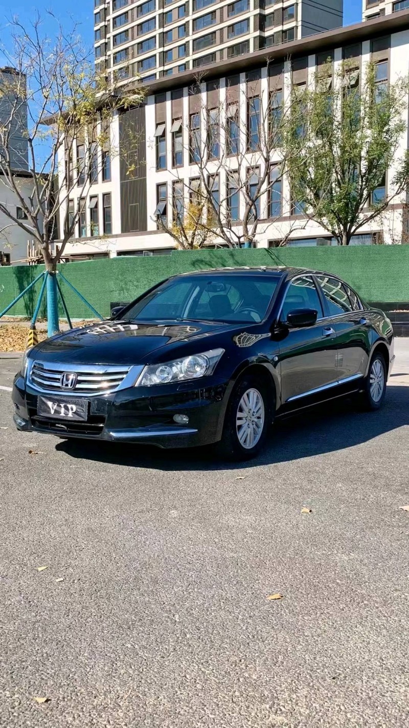 廊坊12年本田雅阁2