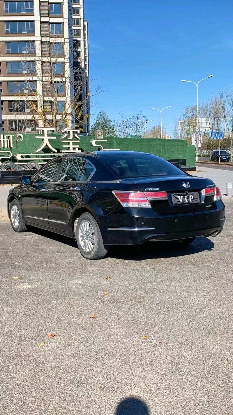 廊坊12年本田雅阁7