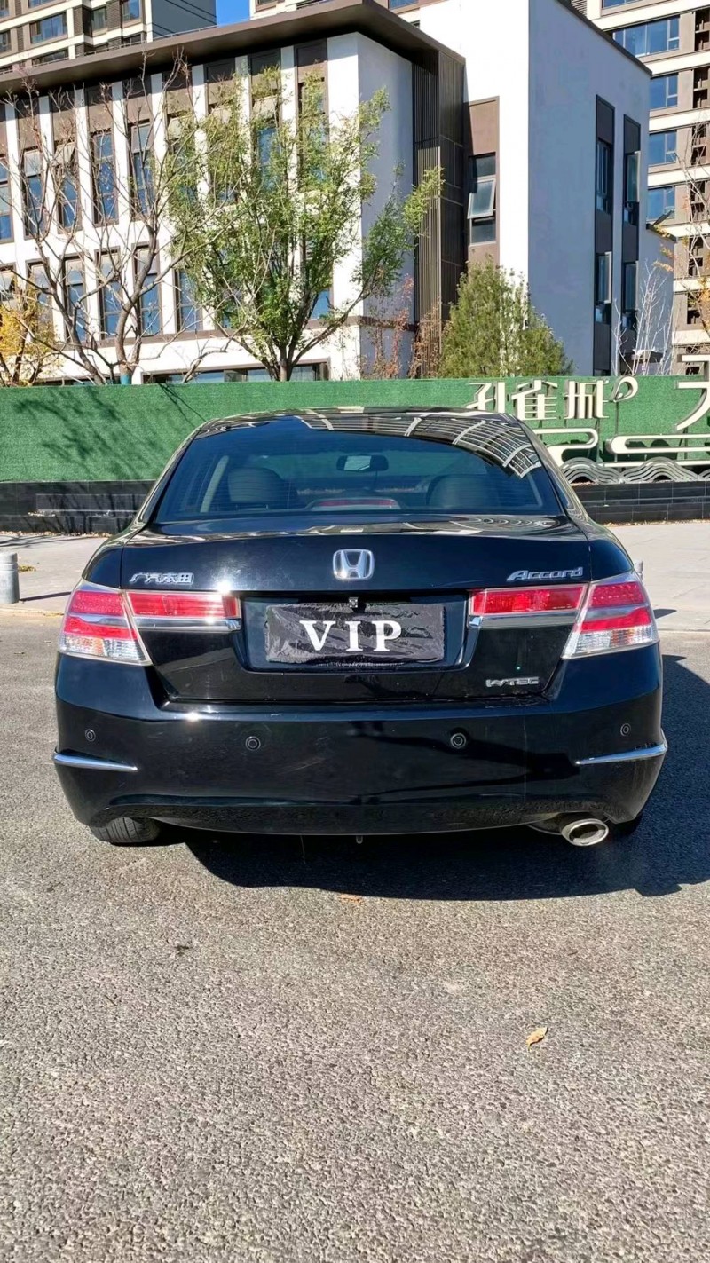 廊坊12年本田雅阁9