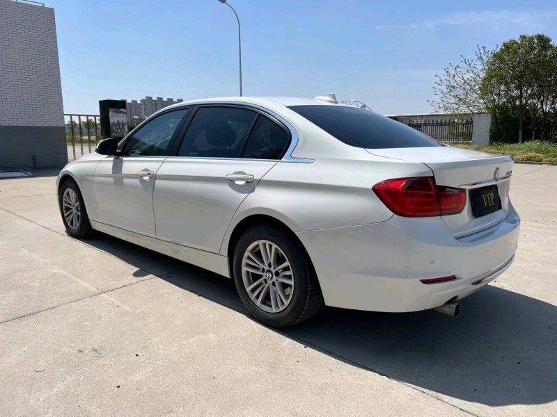 盐城15年宝马3系9