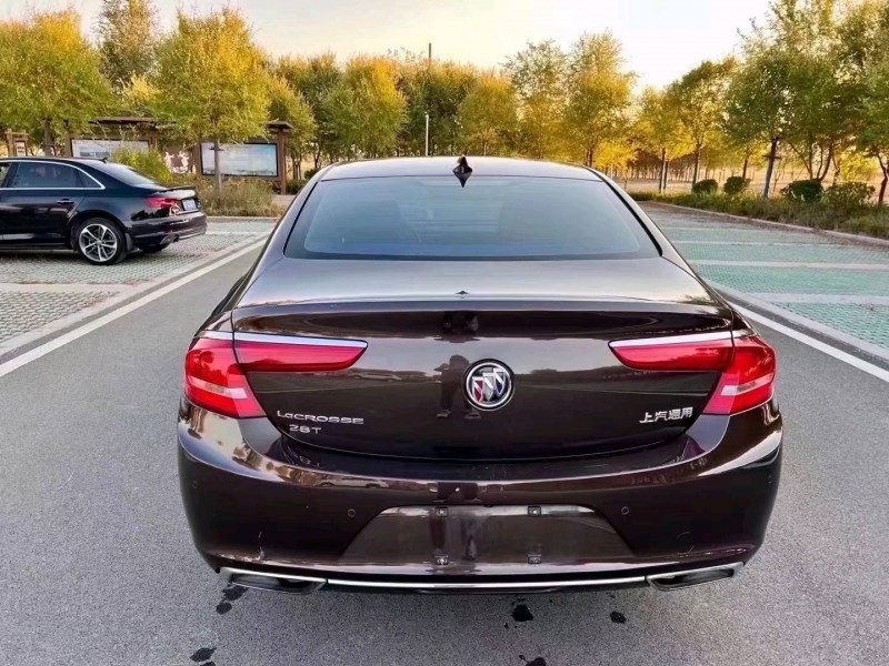 成都17年别克君越3