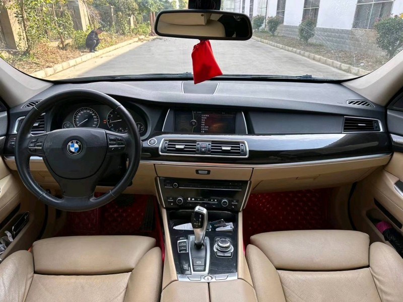 盐城11年宝马5系GT5