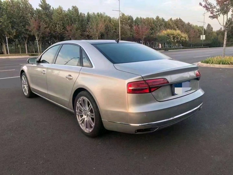 东营14年奥迪A8L6
