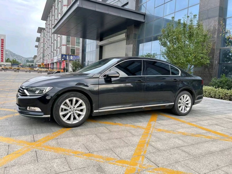 济宁19年大众迈腾2