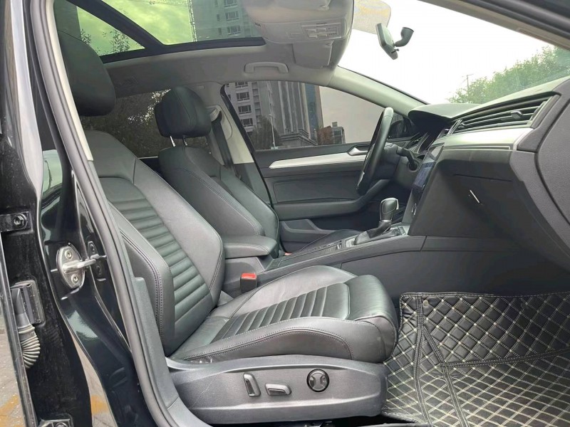 济宁19年大众迈腾3