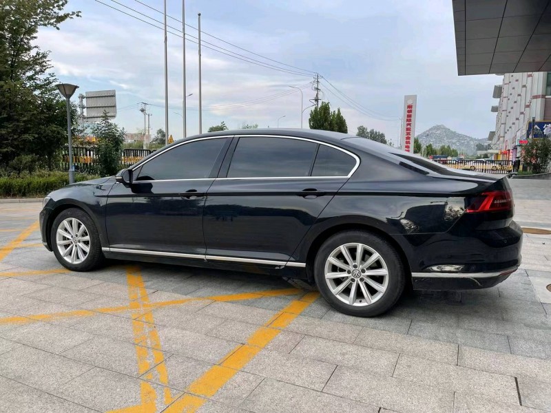 济宁19年大众迈腾7