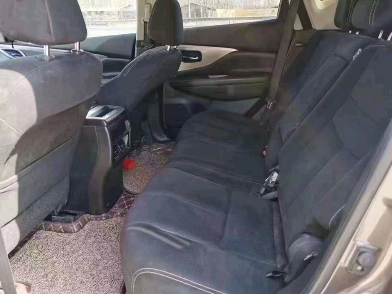 北京17年日产楼兰6