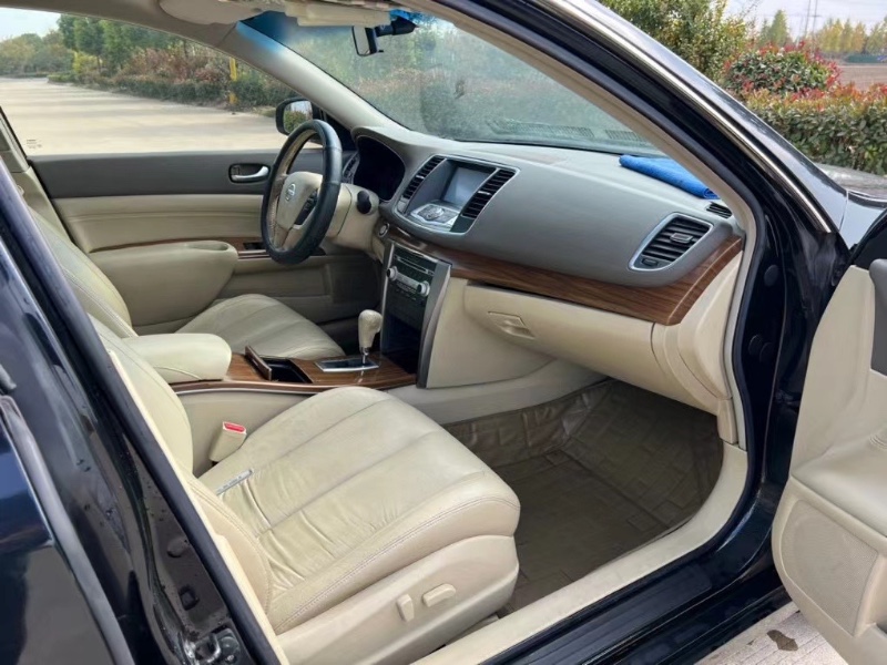 盐城11年日产天籁8