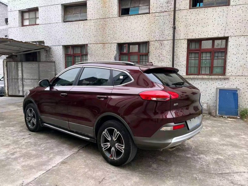 嘉興18年獵豹汽車CS109