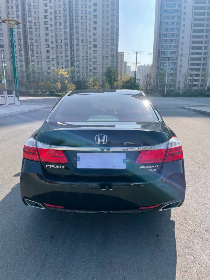 广州14年本田雅阁6