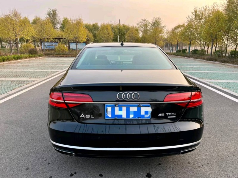 濱州15年奧迪A8L10