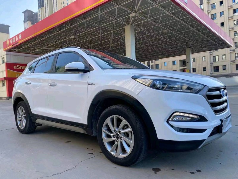 邯郸18年现代途胜8