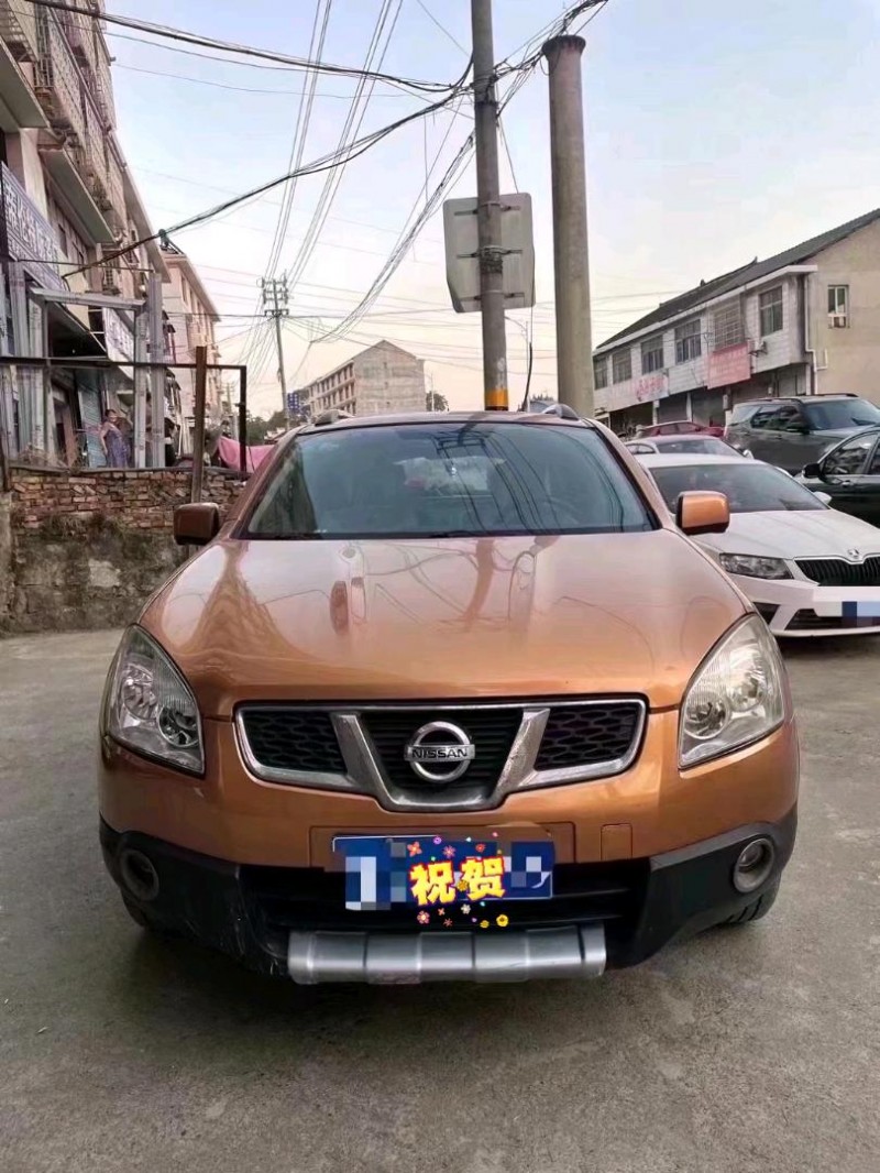 济南12年日产逍客1