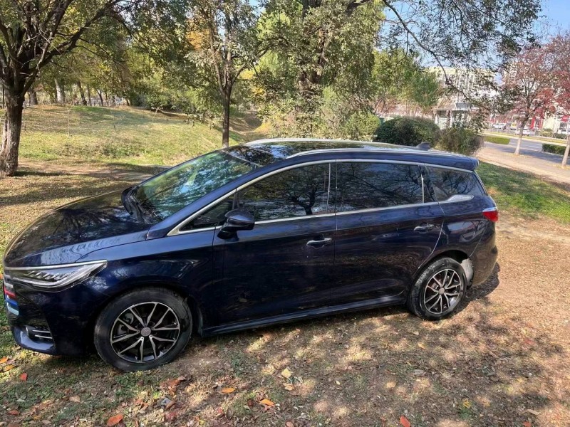 常州18年比亚迪宋MAX4