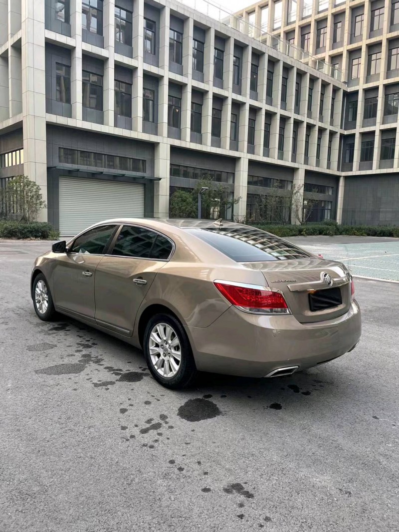 徐州13年别克君越2