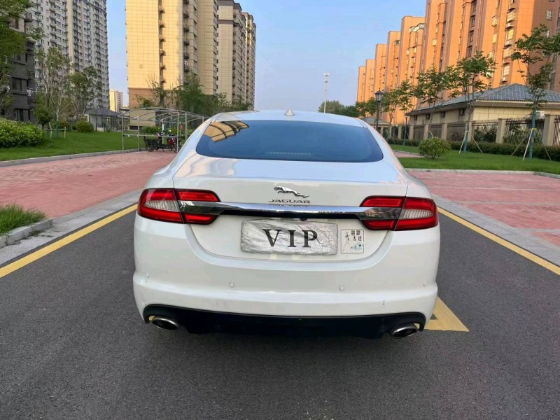 徐州14年捷豹XF9