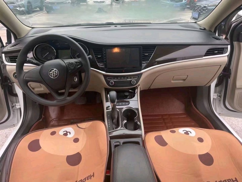 苏州17年别克威朗4