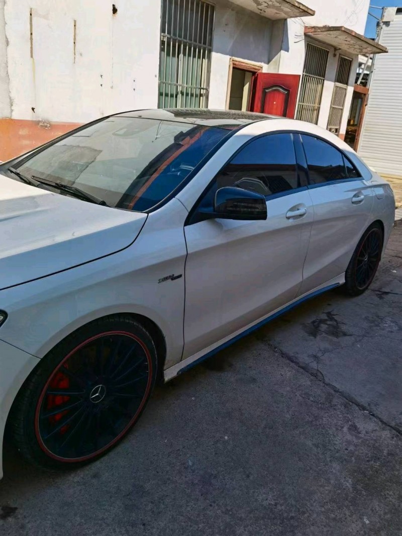 邯郸17年奔驰CLA2