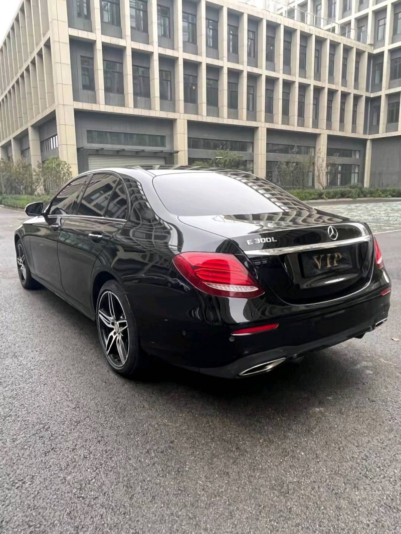 徐州17年奔驰E3