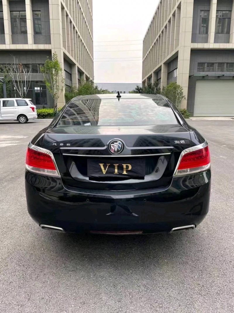 徐州12年别克君越1