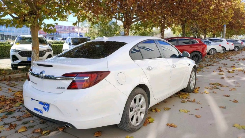 邯郸16年别克君威5