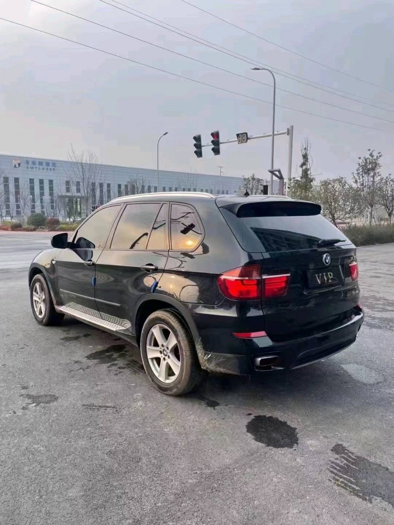 徐州11年宝马X58