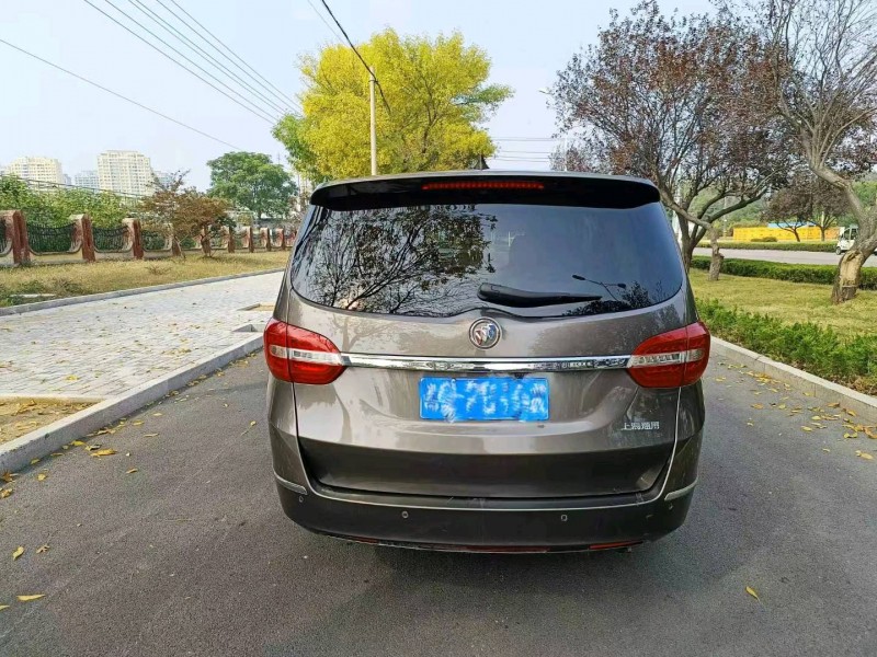 枣庄16年别克GL85