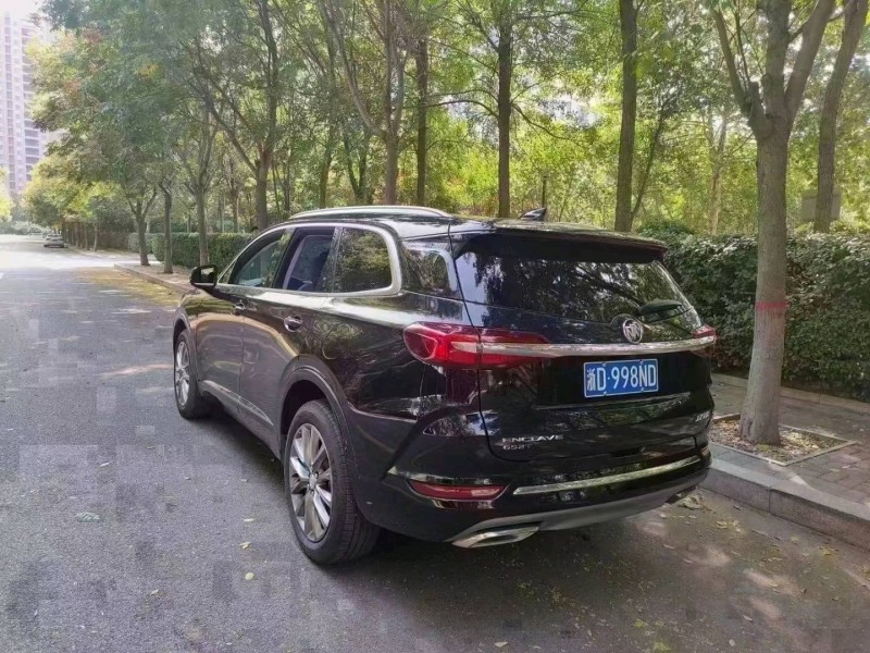 枣庄21年别克昂科旗3