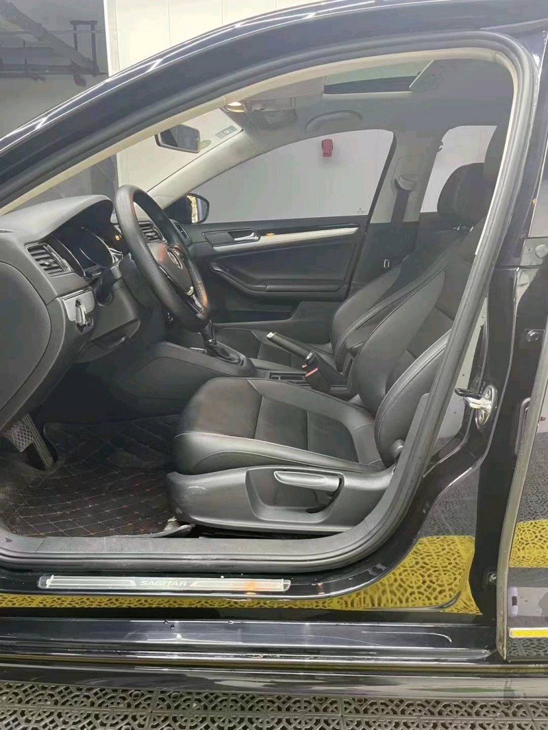 邯郸18年大众速腾7