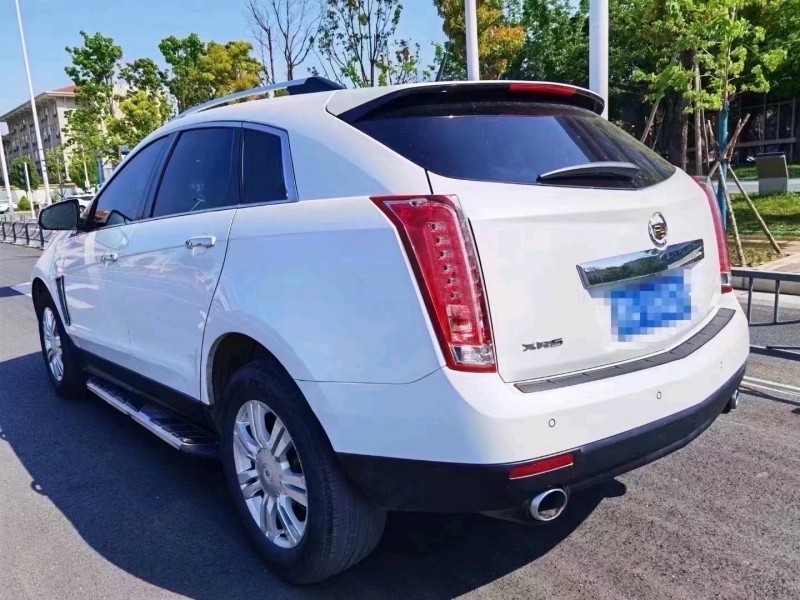 北京15年凯迪拉克SRX6