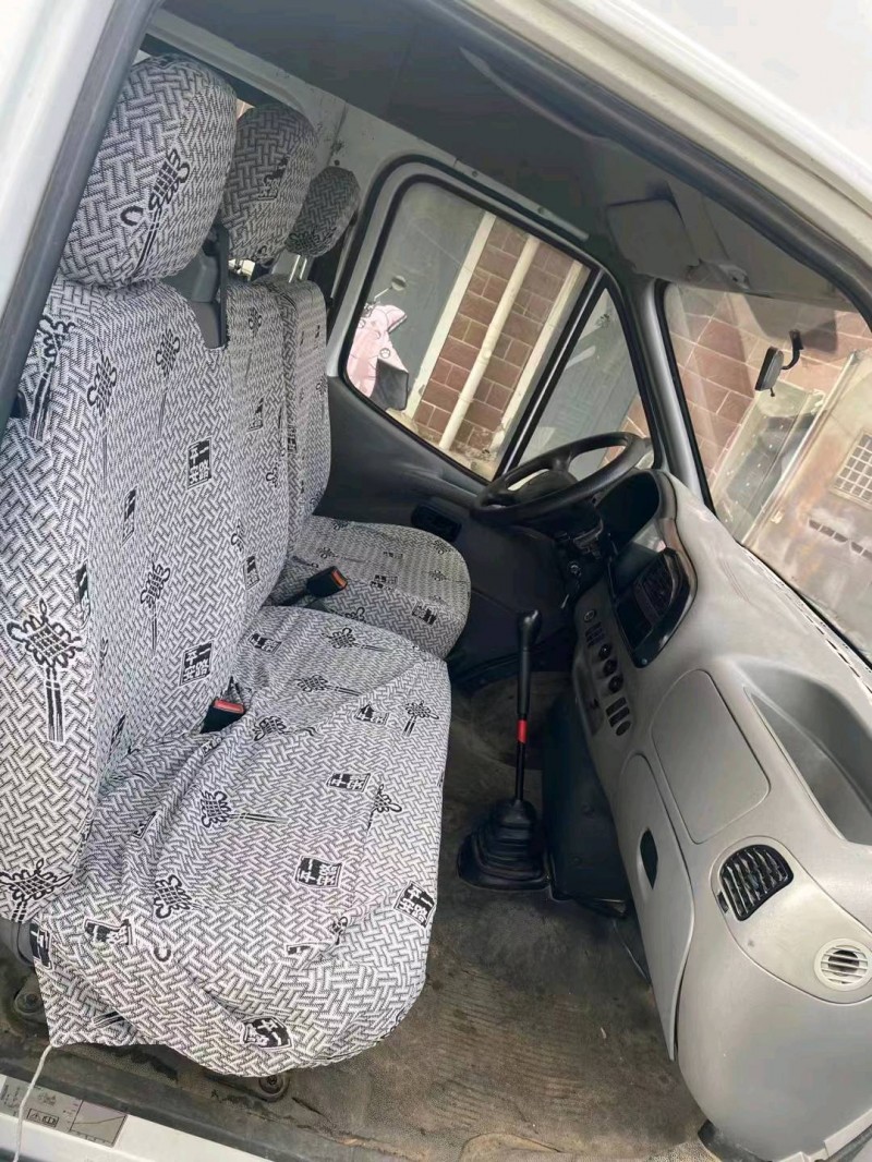 苏州15年福特全顺8