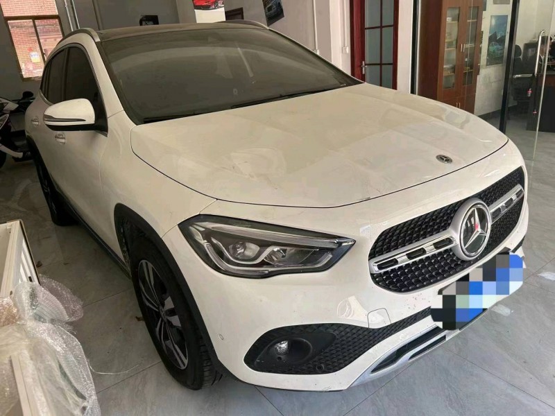 宜昌22年奔馳GLA8