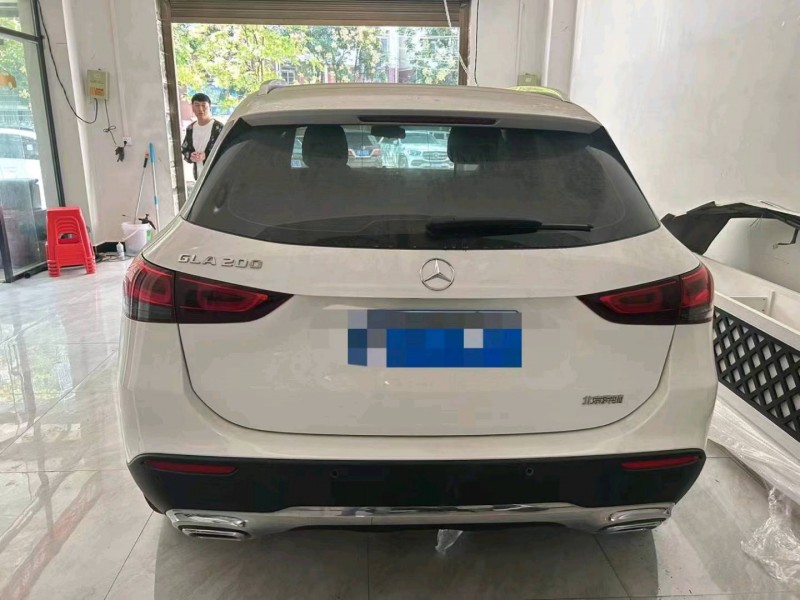 宜昌22年奔馳GLA5