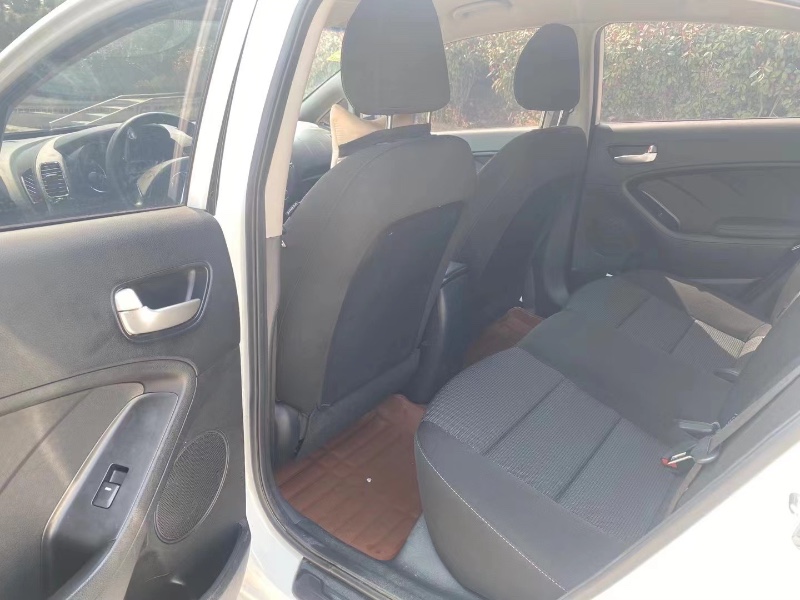 青岛17年起亚K36