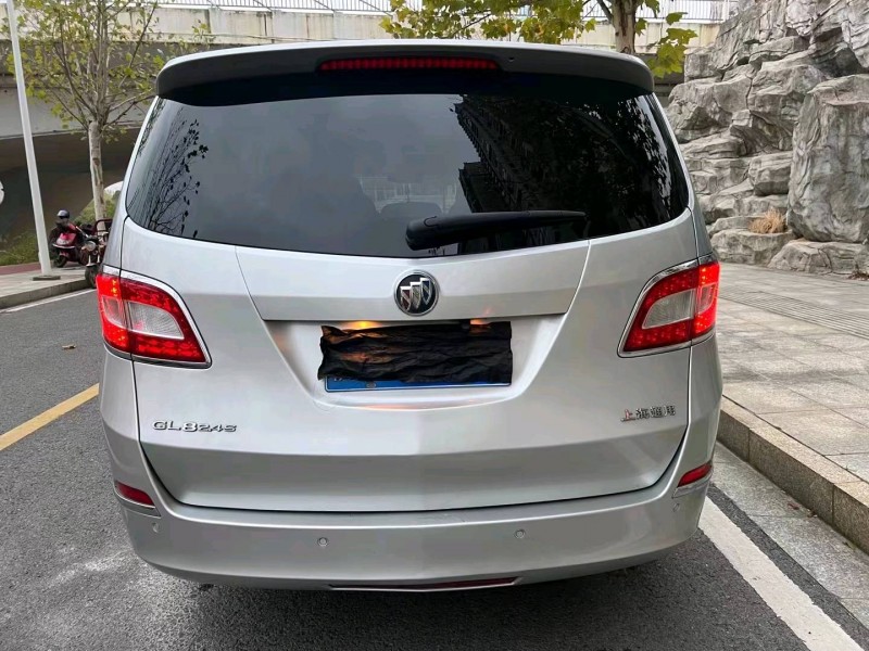 东营12年别克GL81