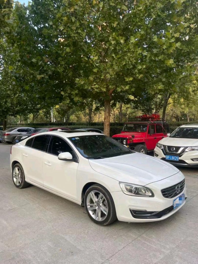 东营13年沃尔沃S60L8