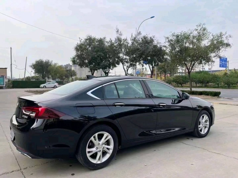 邯郸22年别克君威2