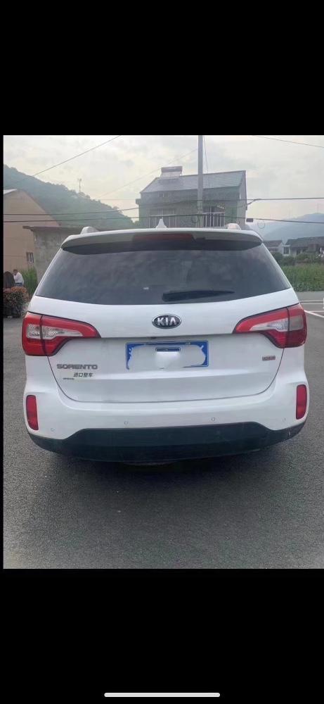 潍坊13年起亚索兰托4