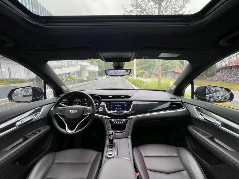 徐州20年凯迪拉克XT67