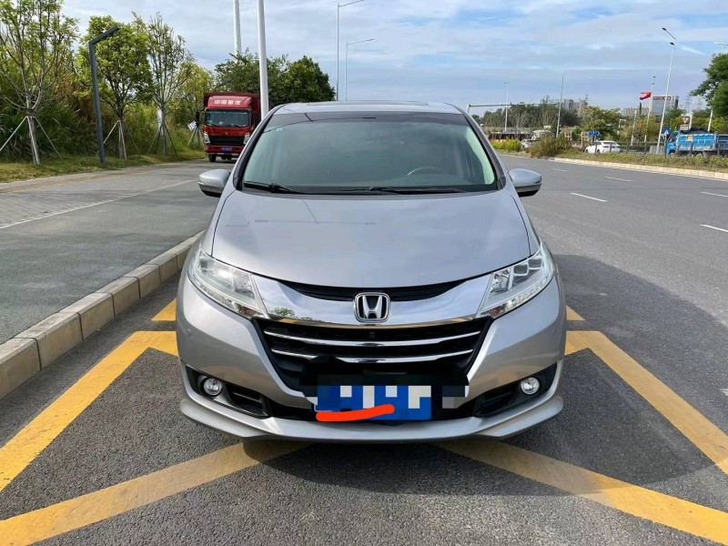 广州17年本田奥德赛1