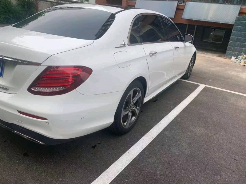 东营18年奔驰E7