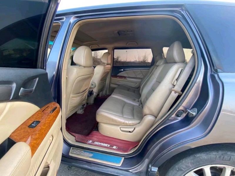 武汉09年本田奥德赛8