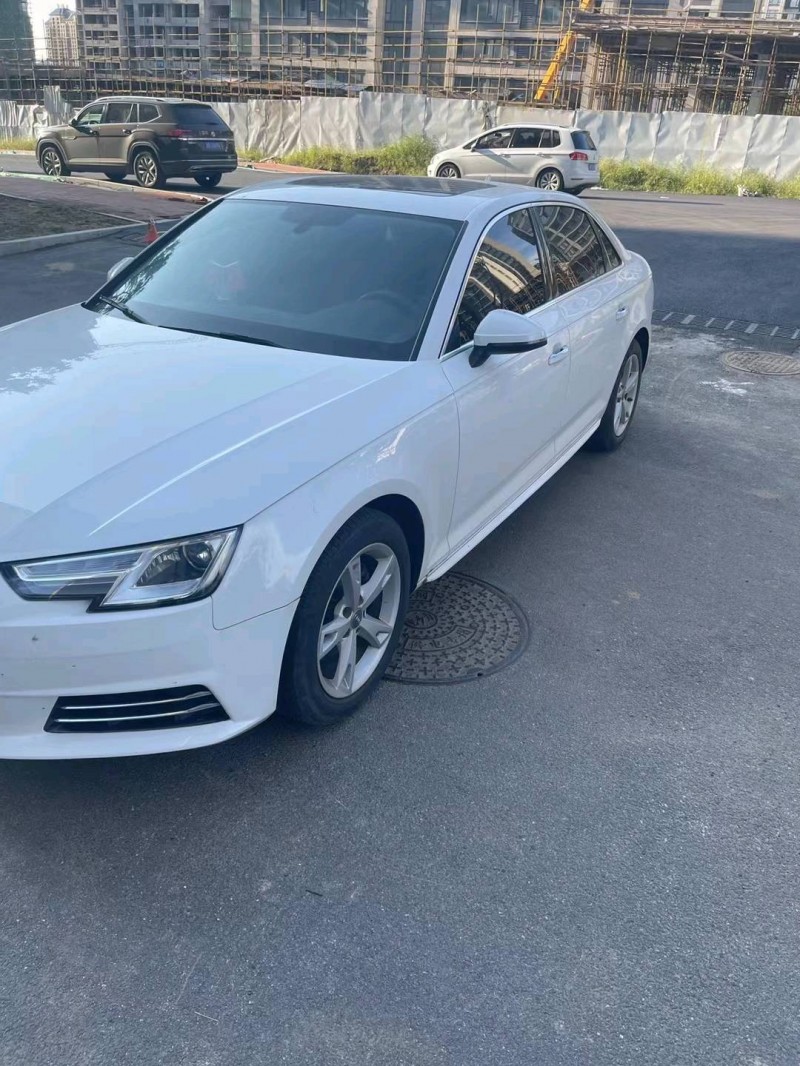 济宁18年奥迪A4L3