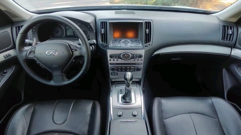 东莞16年英菲尼迪G253