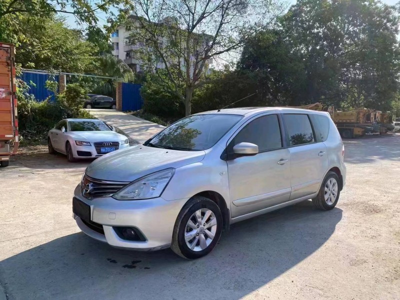 邯郸13年日产骊威2