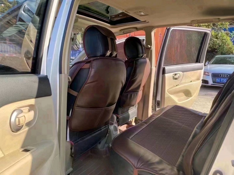 邯郸13年日产骊威4