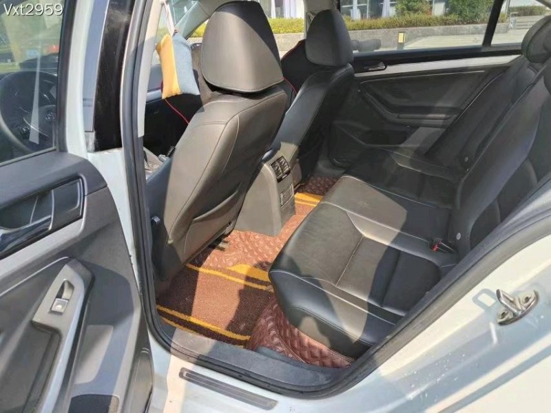 东莞18年大众速腾4